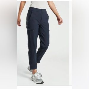 NWT Athleta Wander Hybrid Pant
